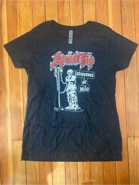 Spinal Tap 'Intravenus de Milo' Graphic Tee - Black